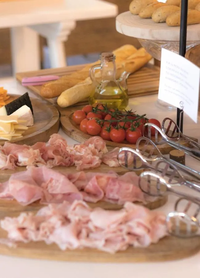 Aparthotel Boutique Poniente Playa San Antonio  Španělsko