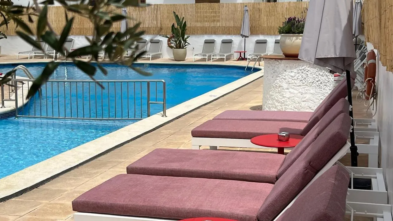 Aparthotel Boutique Poniente Playa San Antonio  Apartmán