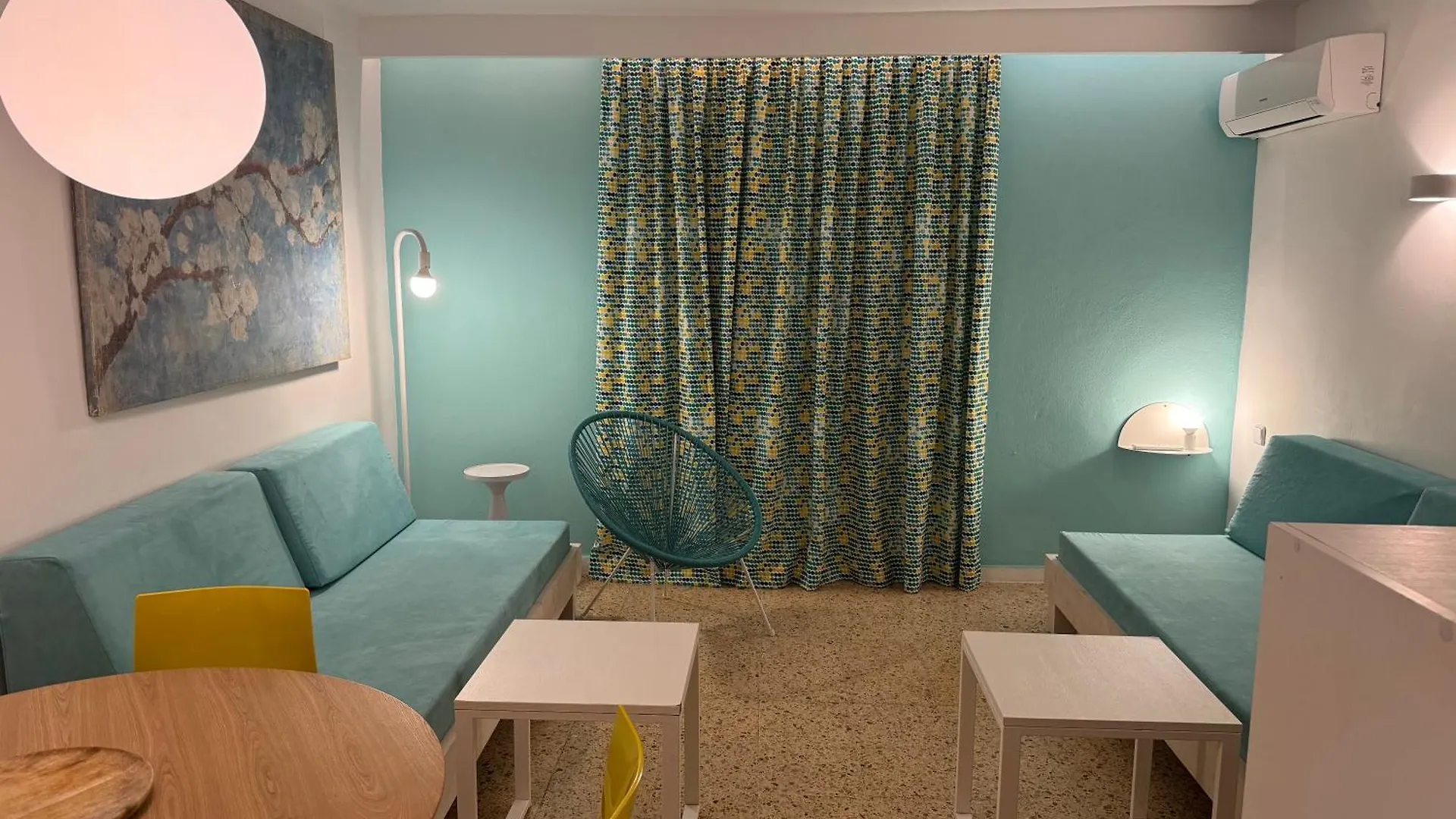Apartmán Aparthotel Boutique Poniente Playa San Antonio