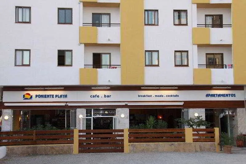 Apartmán Aparthotel Boutique Poniente Playa San Antonio